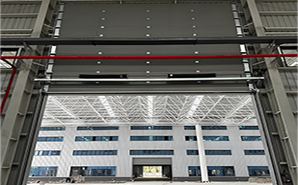 和政工业提升门