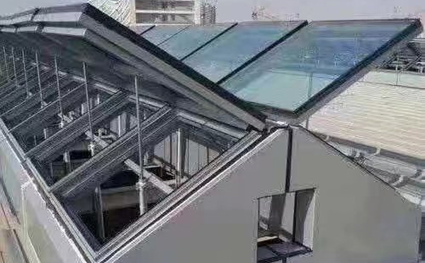 电动和政排烟窗适合安装在什么地方