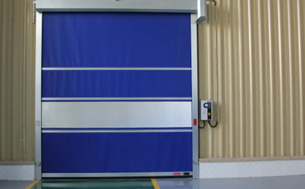 选择和政快速和政卷帘门时的注意事项